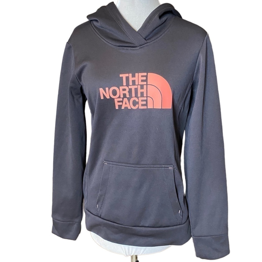 The North Face Pullover Hoodie. Size Medium